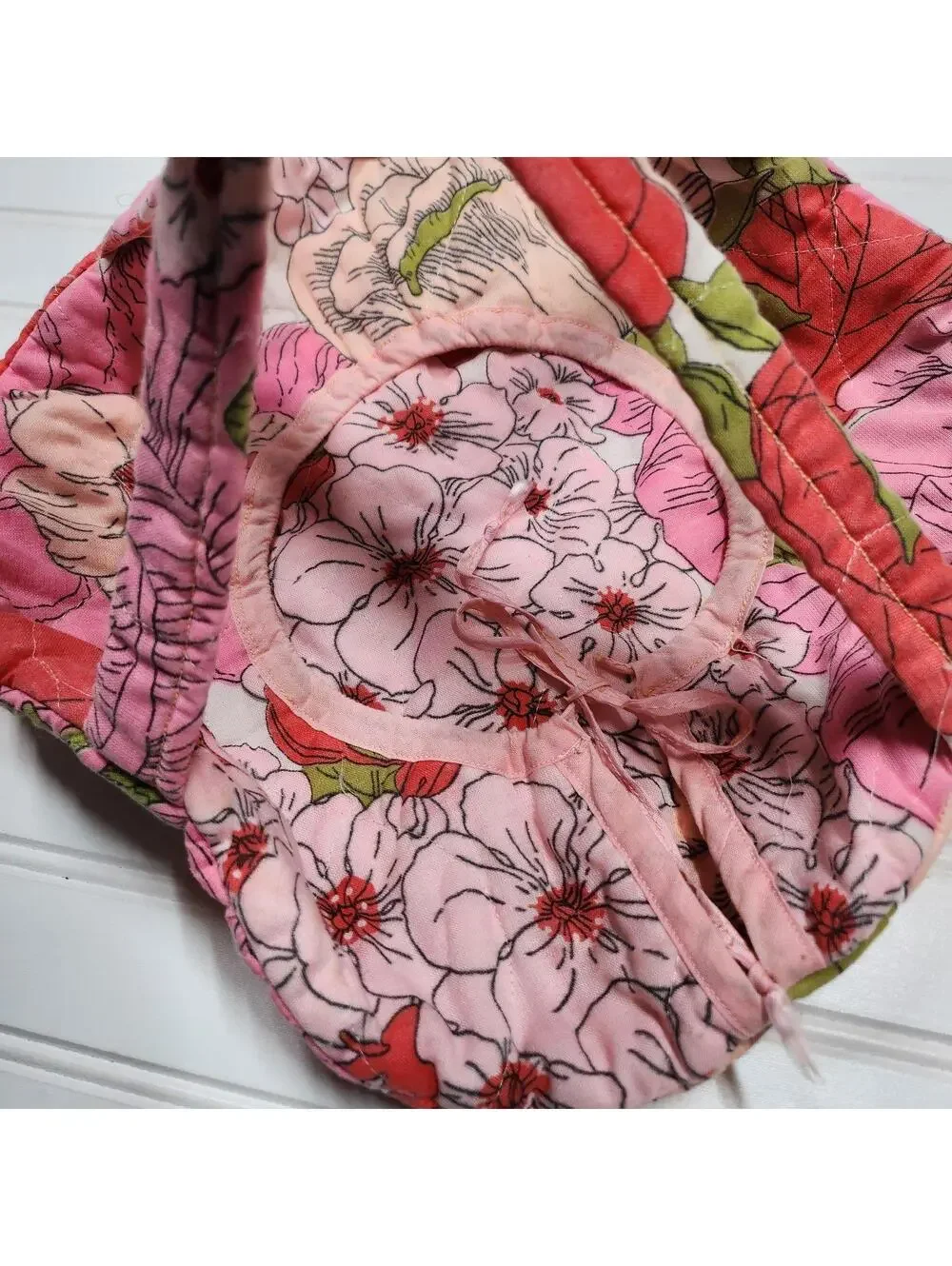 Handmade Quilted Pie Carrier Pink Floral Fabric Casserole Tote Like New 9